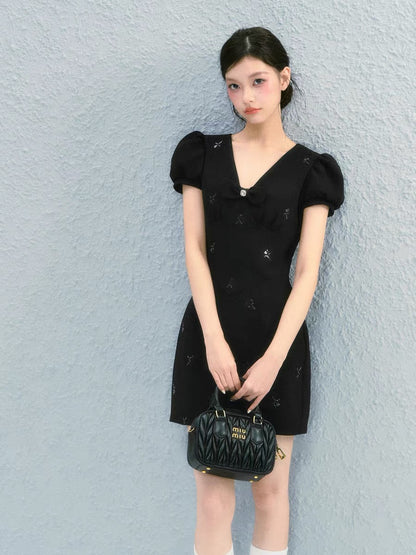 Barb Chill short sleeve bodycon dress for women, spring style, sleeveless, waist-cinching short dress, perfect for petite women's birthdays.