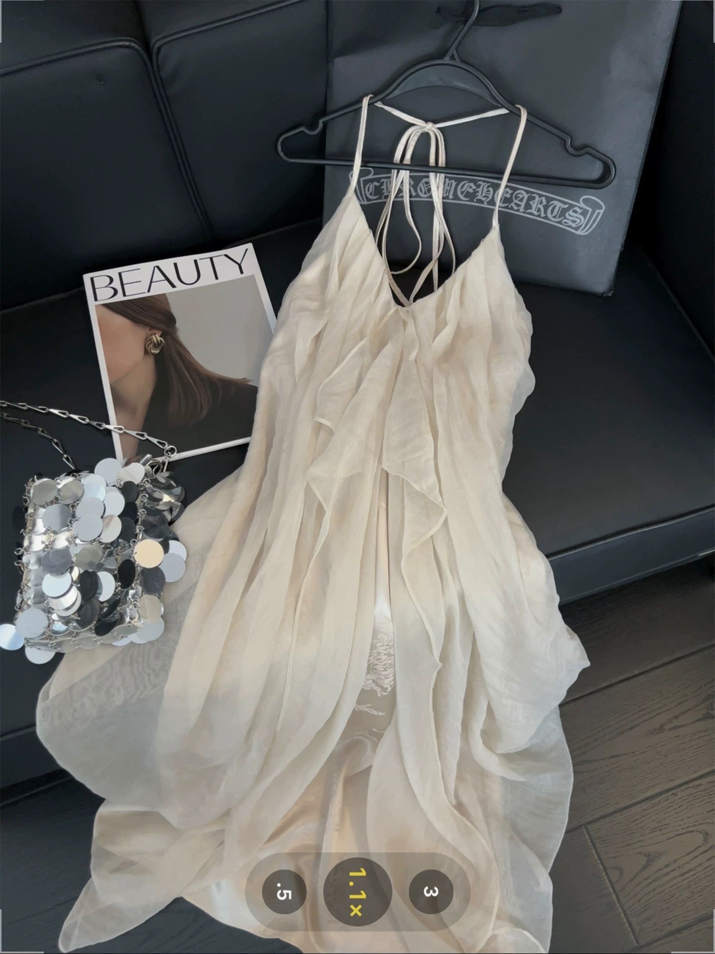 French-style halter neck suspender dress for women, retro jacquard satin, high-end irregular gentle vacation maxi dress