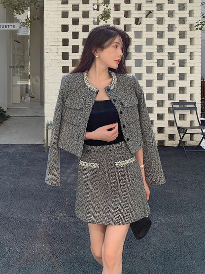 New autumn clothing for women, gray long-sleeved tops, jackets, high-waisted skirts, rich miu style outfits, small fragrant style suits