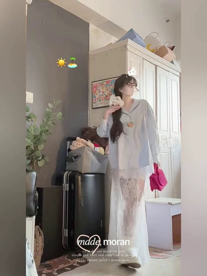 Iceland mousse loose light blue shirt long lace skirt pure sweet and spicy style vacation travel outfit for women