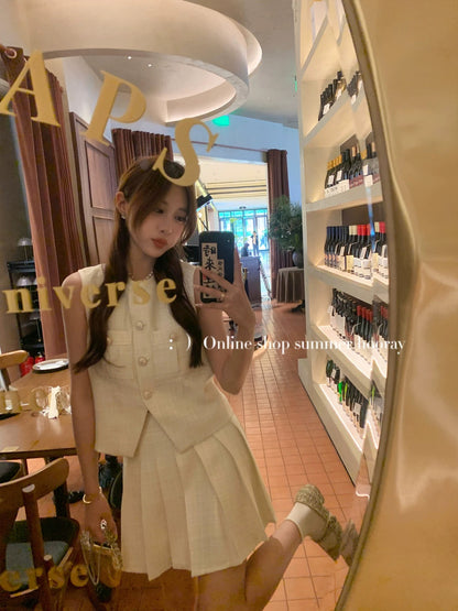 Xiajia Xiaoxiangfeng vest, fashionable half-length skirt, age-reducing temperament, two-piece suit for women, a complete set of summer clothes