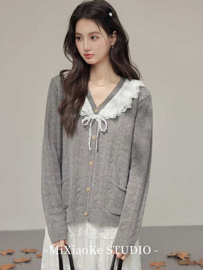 Mi Xiaoke Japanese retro lazy style gray sweater for women, autumn and winter design with spliced lace, youthful cardigan.