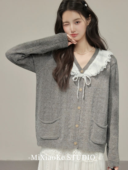 Mi Xiaoke Japanese retro lazy style gray sweater for women, autumn and winter design with spliced lace, youthful cardigan.