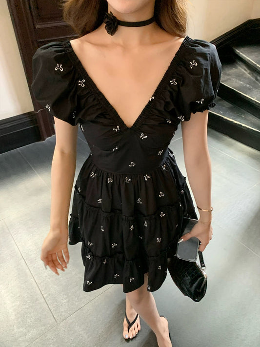 Summer home small bow embroidery French style V-neck waist slimming little black skirt puff sleeve dress for women