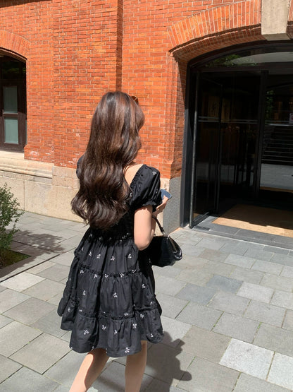 Summer home small bow embroidery French style V-neck waist slimming little black skirt puff sleeve dress for women