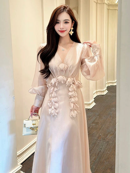Miss Dong's high-end customized autumn clothing for women, 2024 new Korean style atmosphere wear silk flower dress