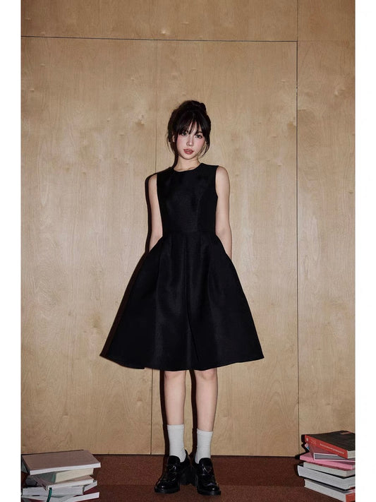 avenement/sleeveless waist Hepburn skirt/slim design mid-length three-dimensional A-line skirt dress for women