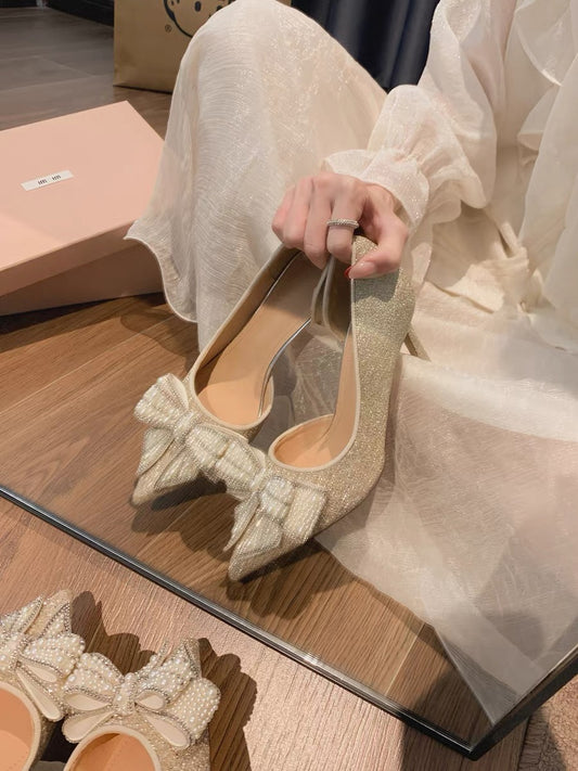 Artisan's Encounter Sheepskin Xiuhe Wedding Dress Reversible Wedding Shoes for Petite Brides - Champagne-Colored Stiletto Heels with Side Openings