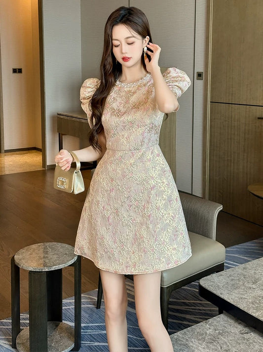 European station small style dress female summer temperament socialite high-end French beaded rich daughter waist short skirt