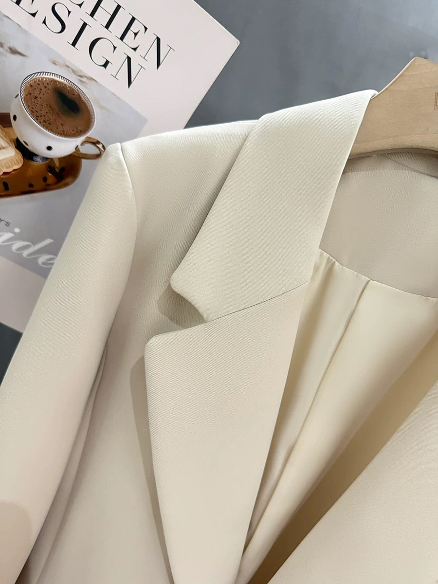 Off-white simple casual suit jacket for women 2024 new spring and autumn goddess fan British style commuting small suit