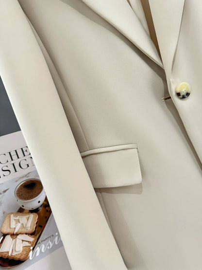 Off-white simple casual suit jacket for women 2024 new spring and autumn goddess fan British style commuting small suit