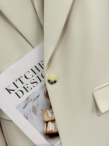 Off-white simple casual suit jacket for women 2024 new spring and autumn goddess fan British style commuting small suit