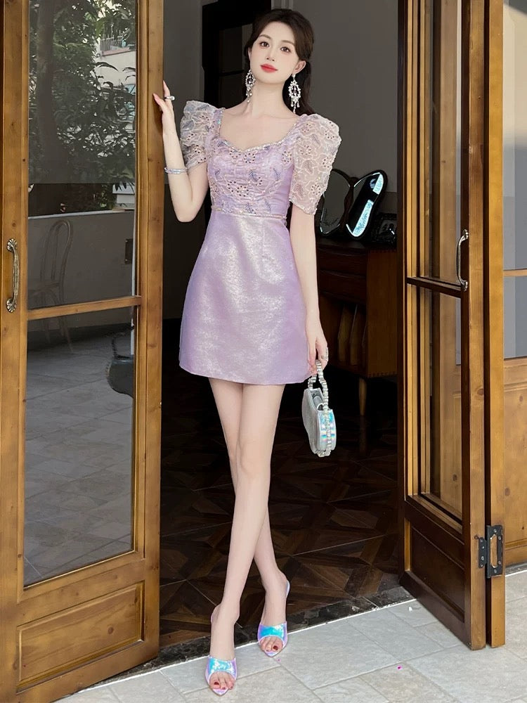 European station beautiful temperament dress women's summer lace splicing French square collar super beautiful high-end short skirt