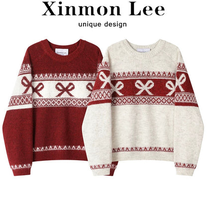 XinmonLee's high-end, super-good-looking soft and glutinous jacquard bow Christmas sweater is a chic winter top that reduces age.