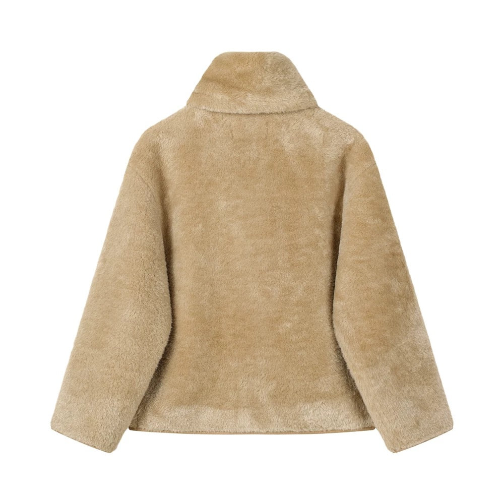 XinmonLee Korean retro khaki winter thick short coat high-grade horn button age-reducing lamb wool women