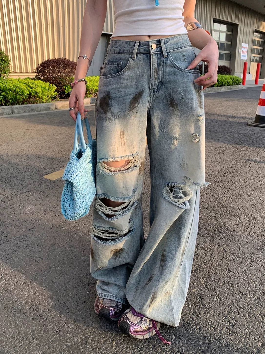 Kumikumi fashion suit letter print camisole for women summer slimming ripped denim trousers two-piece suit