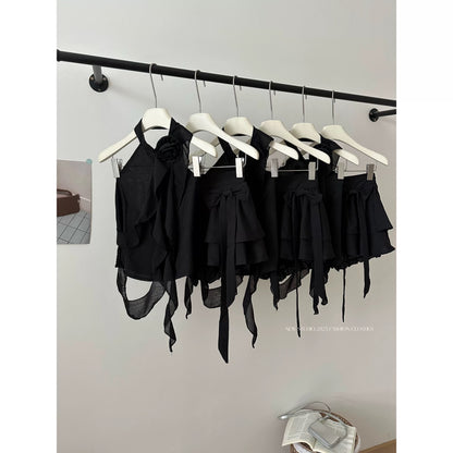 French pure desire style three-dimensional flower halter neck top spring and summer design niche ruffled black short skirt suit
