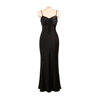 Mummy Cat laying eggs [Gorgeous Phantom] Flower studded diamond v-neck slimming holiday fishtail suspender long skirt