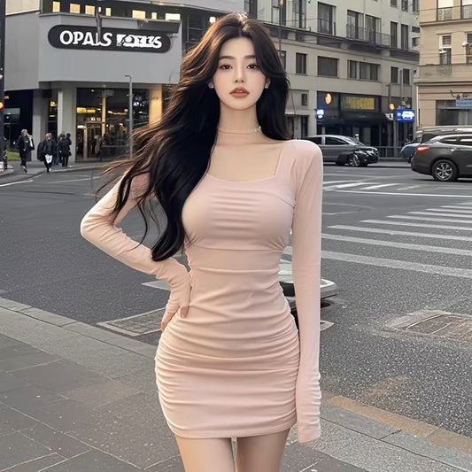 Coco KEKE 2024 Autumn New Square Neck Waist Slimming Hip Sexy Dress