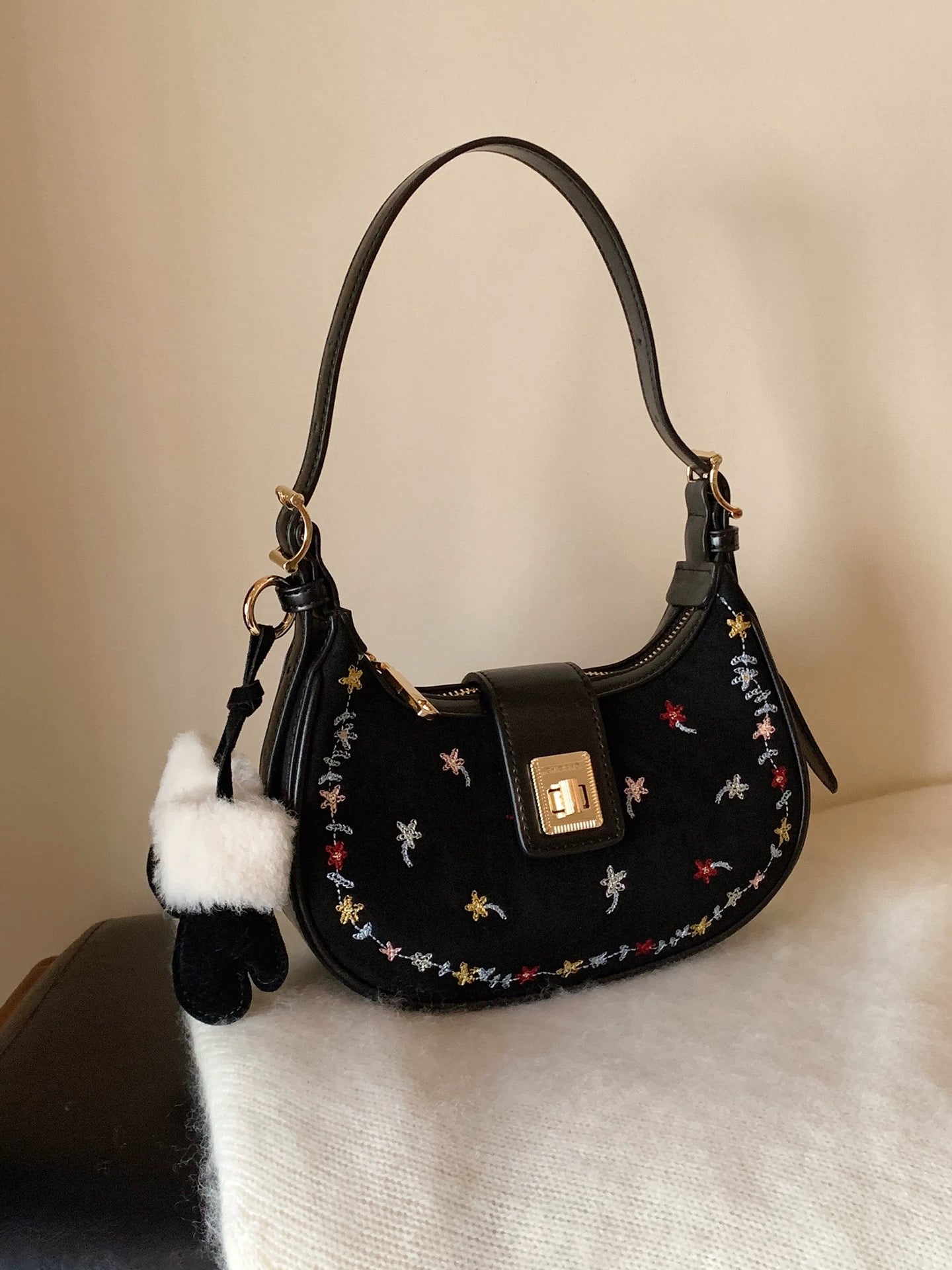 Chio2nd Colorful Dream Embroidered Mini Crescent Moon Shoulder Bag for Women, Autumn/Winter Style.