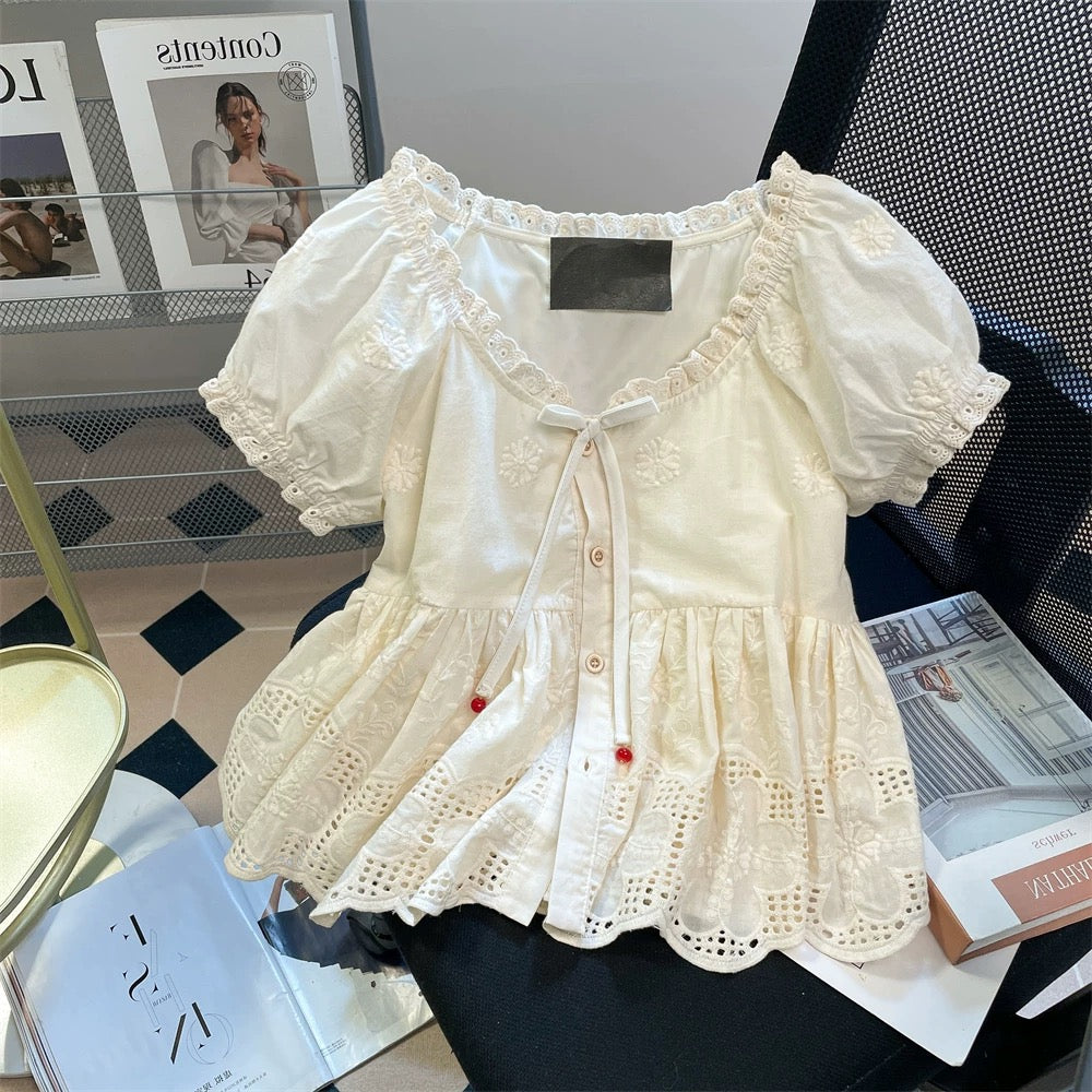 Japanese style petite tie-neck floral shirt, new summer style for men and women, sweet puff sleeve babydoll top.