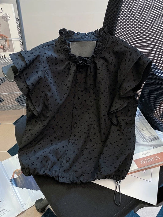 Exquisite and elegant court-style floral short shirt, new summer style for men and women, French chic flutter sleeve drawstring top.