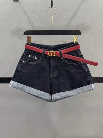 White rolled denim shorts women 2025 summer new style fashionable versatile slim hot girl A-line wide-leg pants hot pants