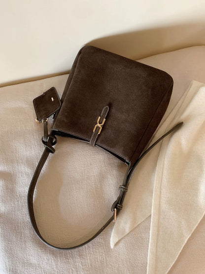 Chio2nd velvet orange-toned harbor tote bag for women, autumn/winter style, brown, suitable for commuting, shoulder or crossbody use.