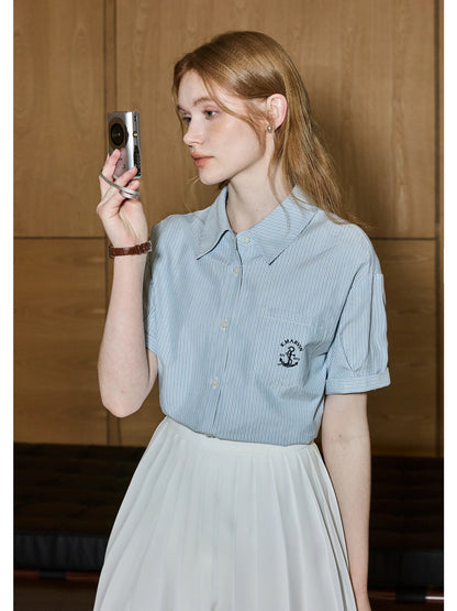 Kuhnmavie's elegant nautical striped shirt for women, new summer 2026 style, made with lyocell and cotton.