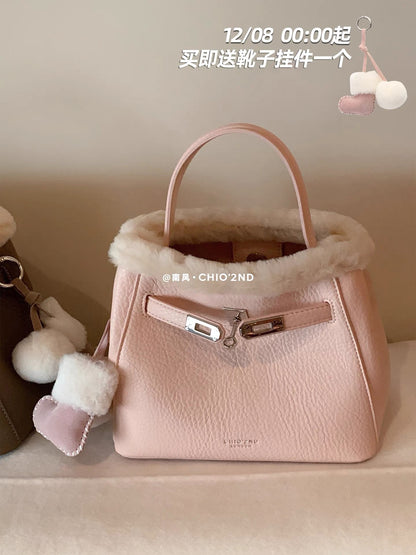 Chio2nd Genuine Wool Snow Country Secret Bucket Bag for Women, Autumn/Winter Plush Handbag, Shoulder Bag, Crossbody Bag