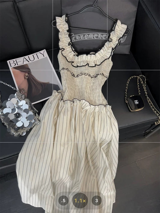 Color-blocked striped slip dress, millennial cream-colored ruffled design, summer gentle style, fitted waist long dress