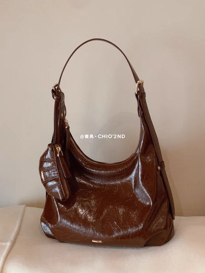 Chio2nd Autumn Leaves Story Tote Bag for Women, Winter Shoulder Bag, Hobo Handbag, Commuter Crossbody Bag
