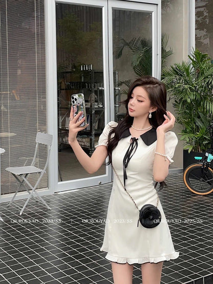 Qiu Rouyao's new spring style waist slimming short skirt with drawstring contrasting puff sleeves A-line slimming and high-end dress