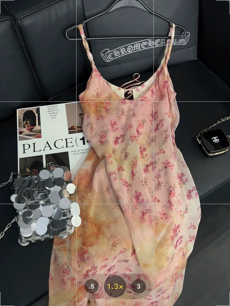 French-style tie-dye floral print sundress, exuding a gentle and sophisticated charm, a niche, elegant long dress perfect for Spring 2025.