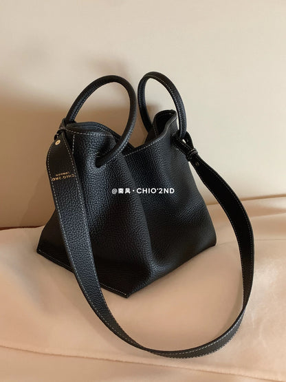 Chio2nd Top Grain Leather Peino Gallery Tote Bag for Women, Genuine Leather Commuter Bag, Elegant Handbag