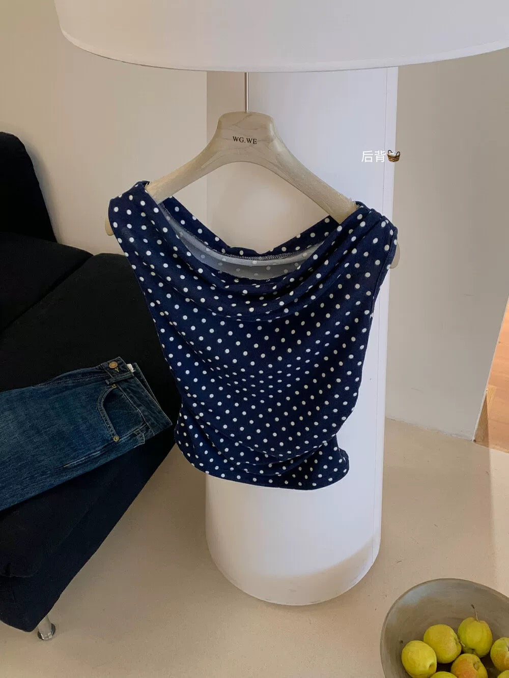 Polka dot pure sexy off-shoulder short-sleeved T-shirt hot girl style one-shoulder French pure waist top small shirt summer