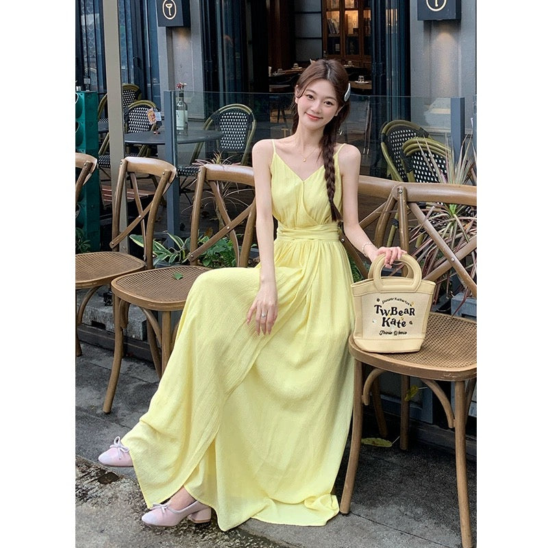 LINGLAI Linglai off-white suspender dress women's new summer new waist slimming beach vacation long skirt