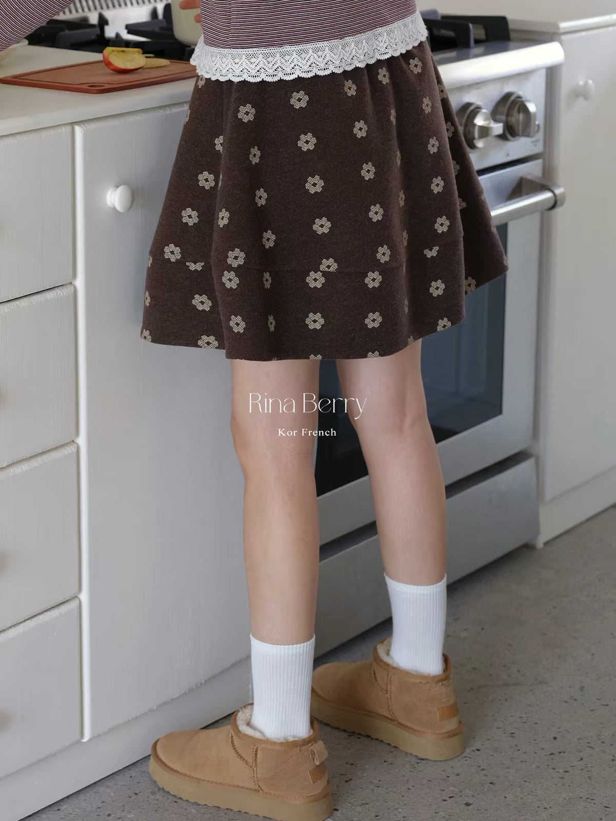 Rina Berry Floral Flared Skirt – Autumn Vintage-Style Brown High-Waisted A-Line Slimming Mini Skirt