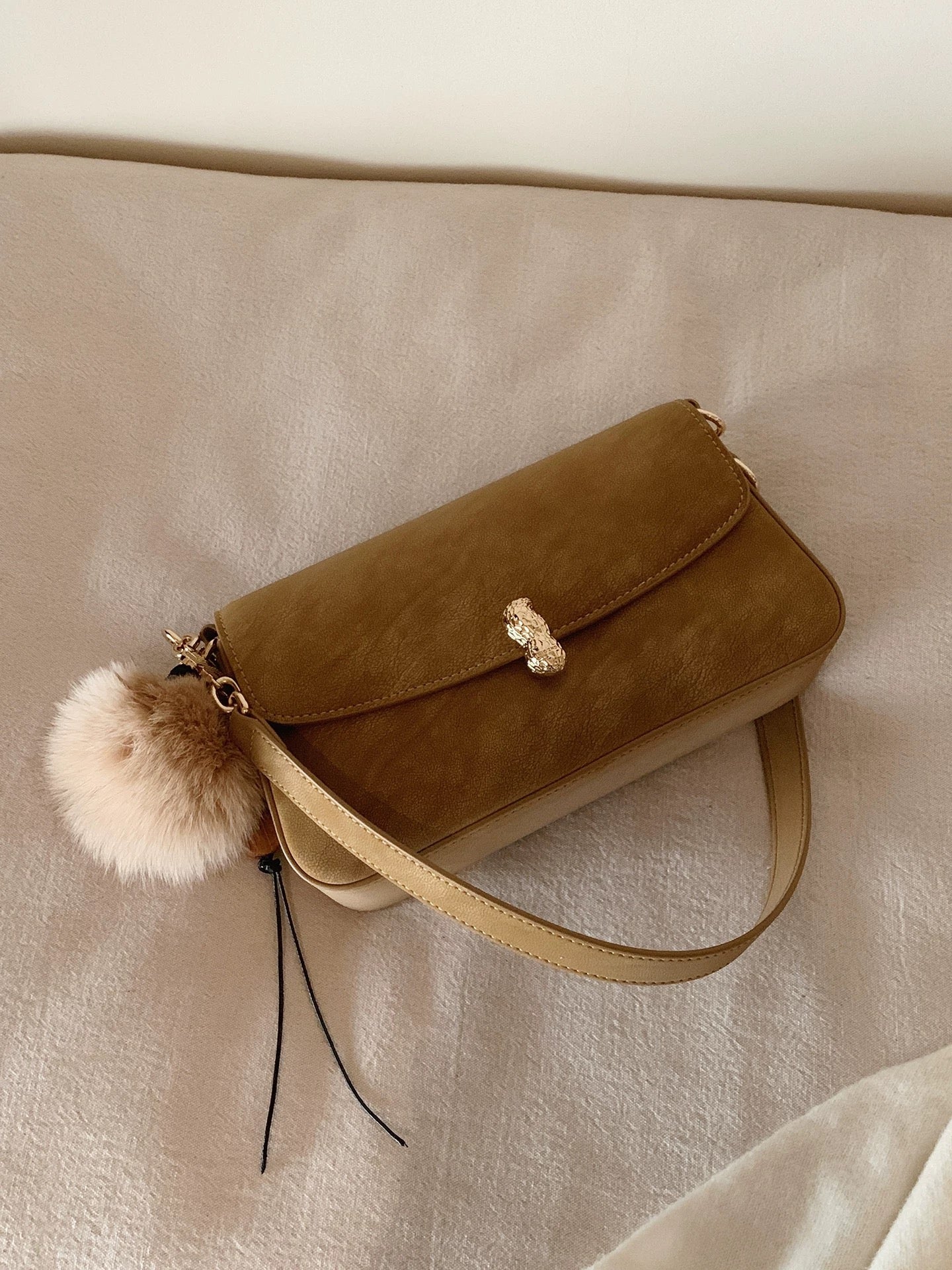 Chio2nd Mocha Autumn Whisper Small Square Bag 2025 - Super Cute Women's Shoulder Bag, Underarm Bag, Crossbody Bag
