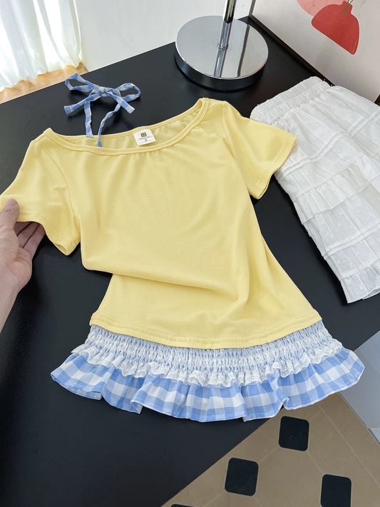 Girly feeling bursting! Light yellow and blue plaid lace hem design off-shoulder top summer short-sleeved T-shirt for women