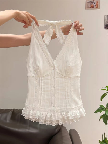 French-style, super pretty lace fitted halter top, women's summer short camisole vest, sleeveless top, perfect for wearing alone.