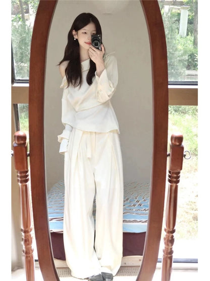 French design sense niche queen wear two-piece suit one-line slope collar shirt top casual pants advanced spring and autumn