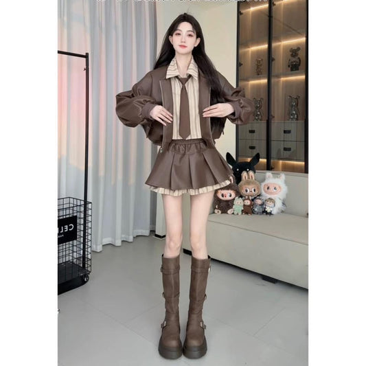 This year's popular women's two-piece suit set, 2025 new autumn fashion Hong Kong style, featuring a Merard leather jacket and skirt.