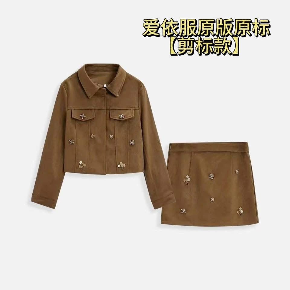 IYF Love Home 2025 Autumn New French Retro Design Suede Top and Bottom Skirt Set