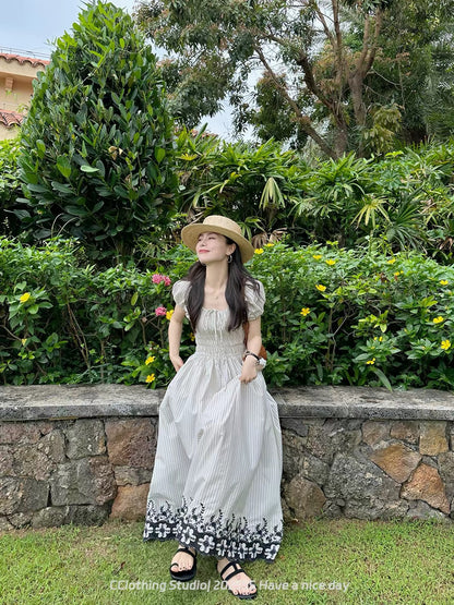CHIC French Romantic Vintage-Style Vacation Dress – U-Neck, Lace-Up, Puff-Sleeve, Waist-Defining Maxi Dress with a Full, Flowy Skirt