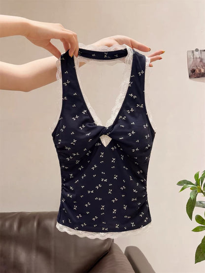 Sexy and hot lace halter neck sleeveless vest for women, summer Korean style, beautiful and unique twisted fitted top