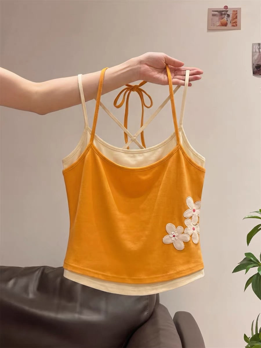 Dopamine floral faux two-piece halter top for women, summer hot girl style, Y2K slim fit, flattering, suitable for both outer and inner wear.