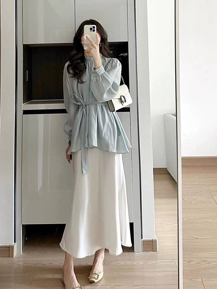 High-end small dress two-piece suit, tea-style temperament, salt-style light mature style shirt, top, half-length skirt, spring