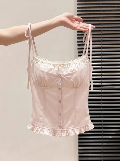French-style faux two-piece ruffled camisole for women, beautiful and unique summer style, super flattering and slim-fitting short top.