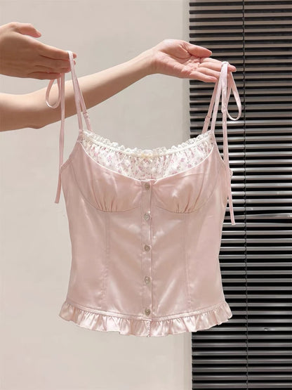 French-style faux two-piece ruffled camisole for women, beautiful and unique summer style, super flattering and slim-fitting short top.
